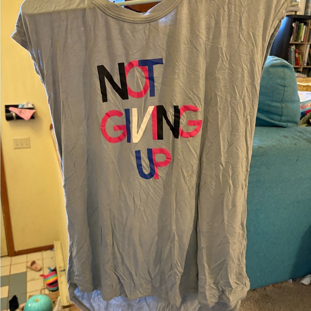 LuLaRoe Gray Tee with Colorful 'Not Giving Up' Print